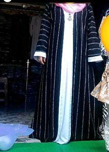 Black And White Burkha