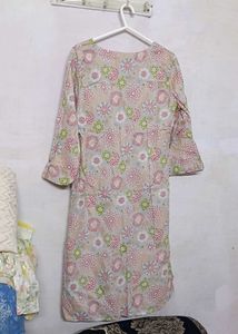Floral Print 3/4 Sleeve Tunic Top