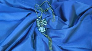 Bow Accent Pendant Necklace