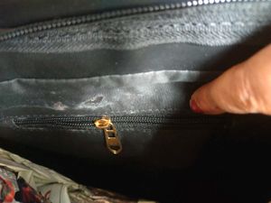 LEATHER LADIES BAG