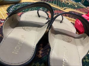 Novel sandal