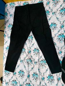 Zudio Black Cargo