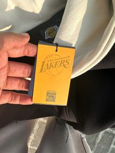 oversized Hoodie - Stylish &amp; Comfy