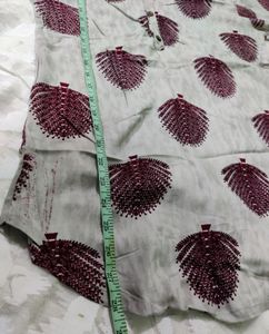 # Women Short Kurti Or Top