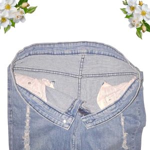 Sizzler Ripped Blue Denim Jeans Size: 34