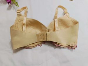 🇳🇿💫💗 Beautiful Paded Bra