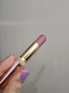 Lakme 9 To 5 Lipstick