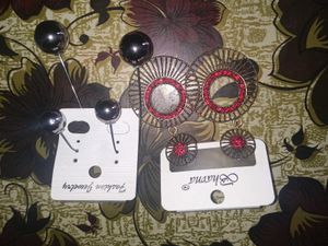 Earings