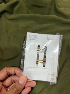 H&amp;M Pearl Hair Clips - New