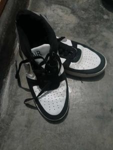 🥿👟 Lot Sale – 4 Pairs of Shoes (Used) 👞👟
