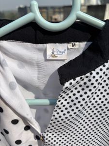 Retro looking dress with polka dots