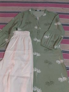 Elegant Green Kurta Set