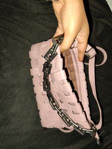 Lavender 🪻 Colour Sling Bag