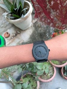 Black Minimalist Watch