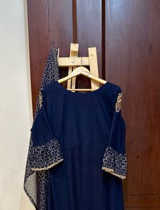 Hand Embroidered Designer Kurta Set