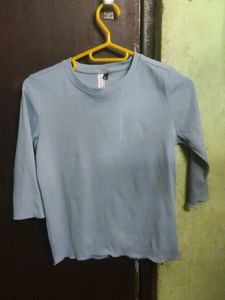 Cute Light Blue Ribbed Top