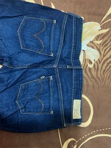 Levi's Dark Wash Denim Jeans