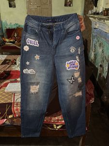 Cute sticker mom fit jeans