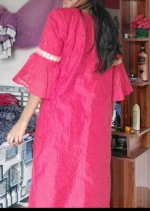 Beautiful Set Of Red Kurti