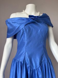 blue vintage dress