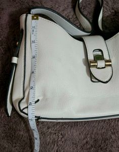 Twist Lock Shoulder Bag