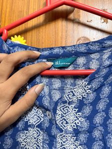 Blue Printed Tunic Top | Plus size with freebie