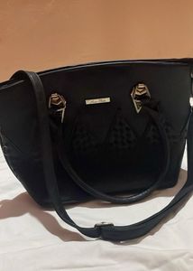 Slingbags