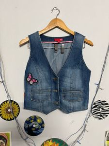 Vintage Denim Vest with Butterfly Patch💗