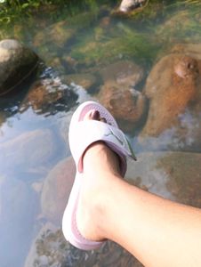 Silver Pink Puma Slidder