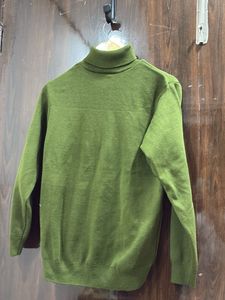 Kvetoo Green Sweatshirt