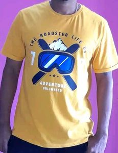 Roundneck Tshirt