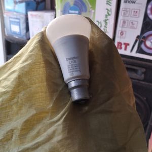 10 WHAT LED BULB 💡 MOM WHITE COLOUR PACK OF 1 COMBO ORDER KARNE PER EK JHALAR MERI TARAF SE FREE