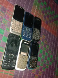 Vintage Feature Phones - Lot of 6