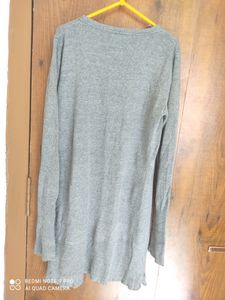 Full Sleeves Shrug In Good Condition