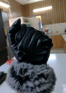 Leather Gloves