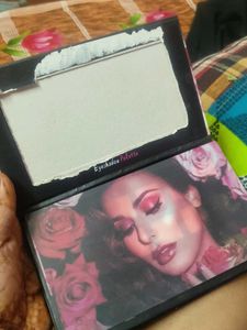 Eye Shadow Palette on sale today&#39;s offer only