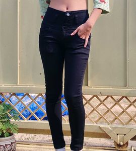 High-Waisted Black Skinny Jeans