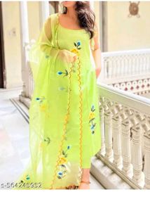 Elegant &amp; Stylish Green Kurta Sets for women