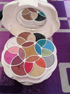 Makeup Kit