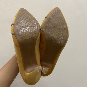 Elegant Mustard Heels