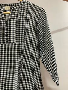 Classic Black &amp; White Cotton Check short Kurti