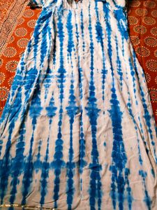 Tie-Dye Embroidered Kurta