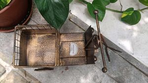 Rosemead Tricycle Planter