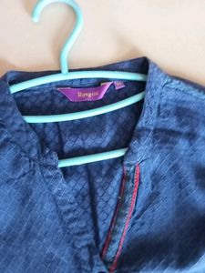 Blue Kurti, With Flaw Showed In Pic 6n7