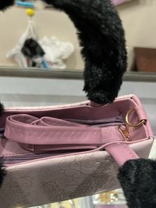 Purse 184
