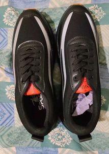 Four Combo Shoes