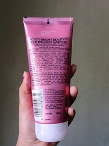Ponds Anti dullness facewash