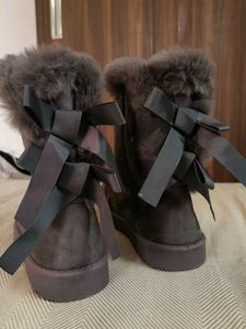 Girls Fuzzy Ankle Boots- new never worn