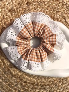 Ghingham lace scrunchie
