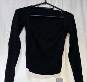 Black Fitted Top